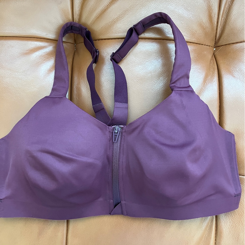 Victoria’s Secret Knockout Sports Bra 36D